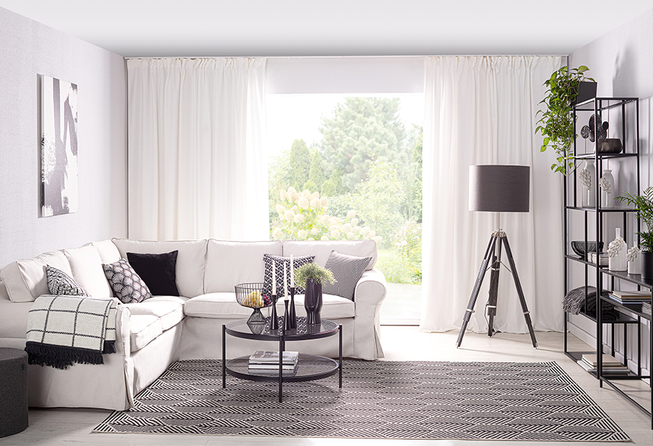 Black & White living room
