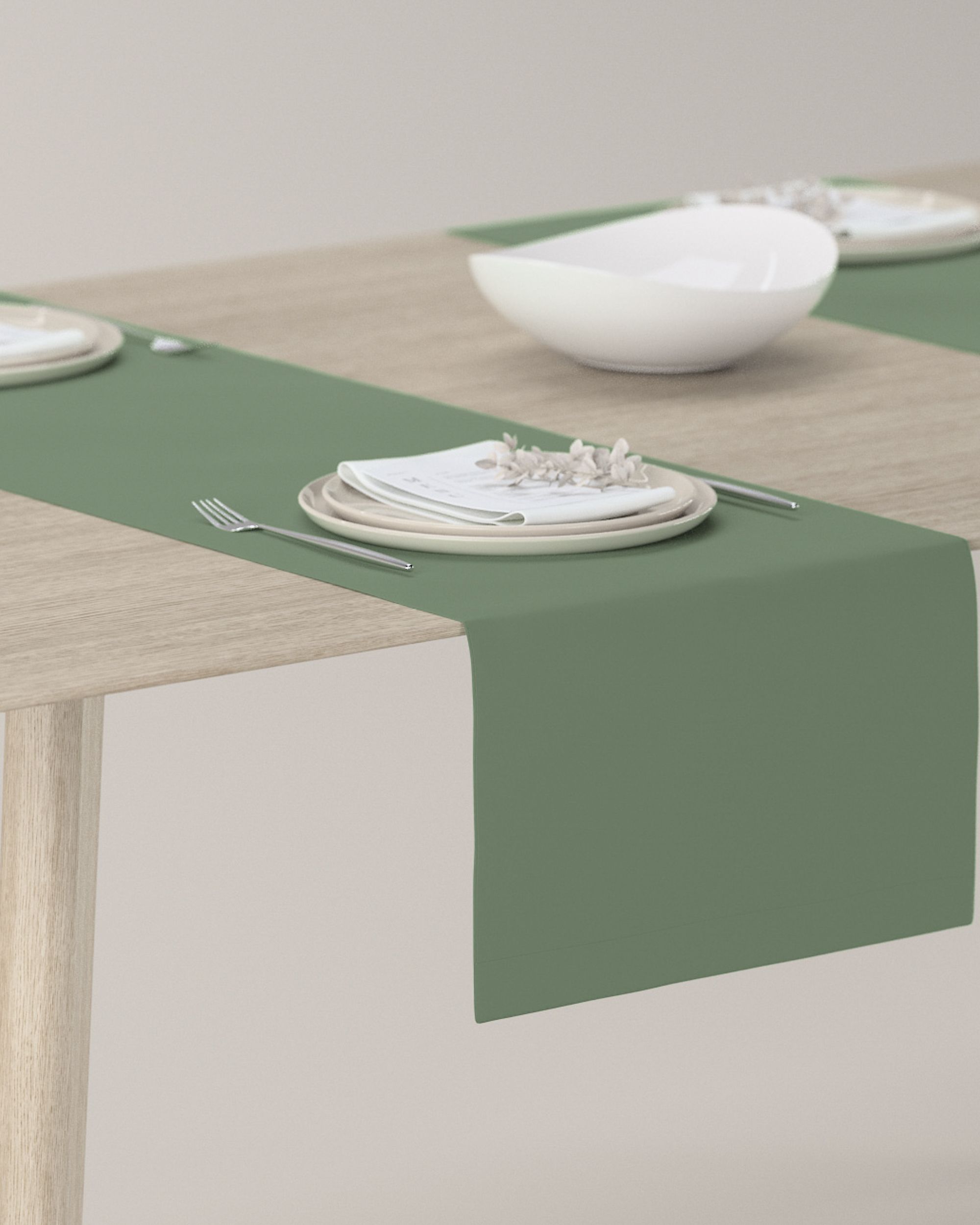 Table runner product colour green