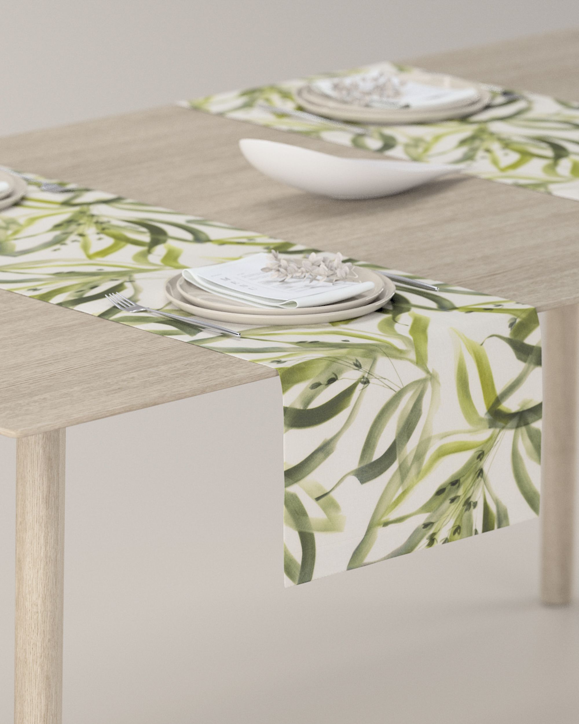 Table runner product colour green fabric patterned (hover)
