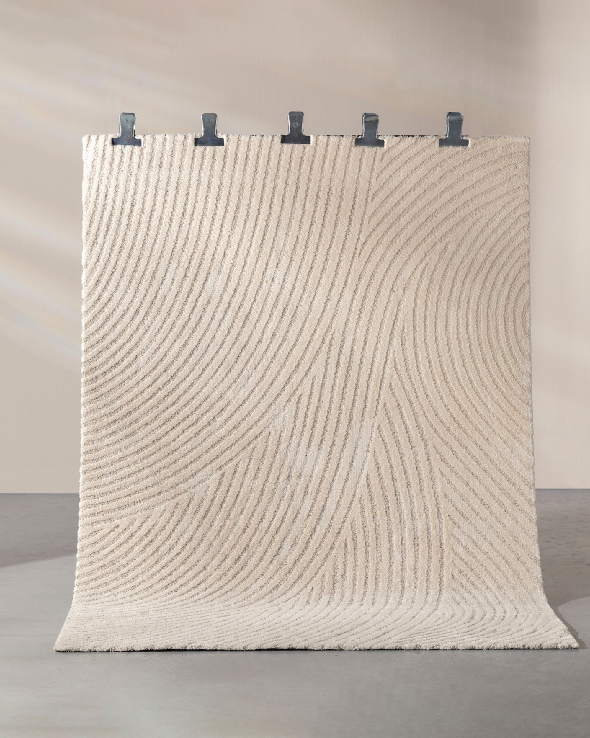 Travero Beige/Cream Rug 160 × 230 cm