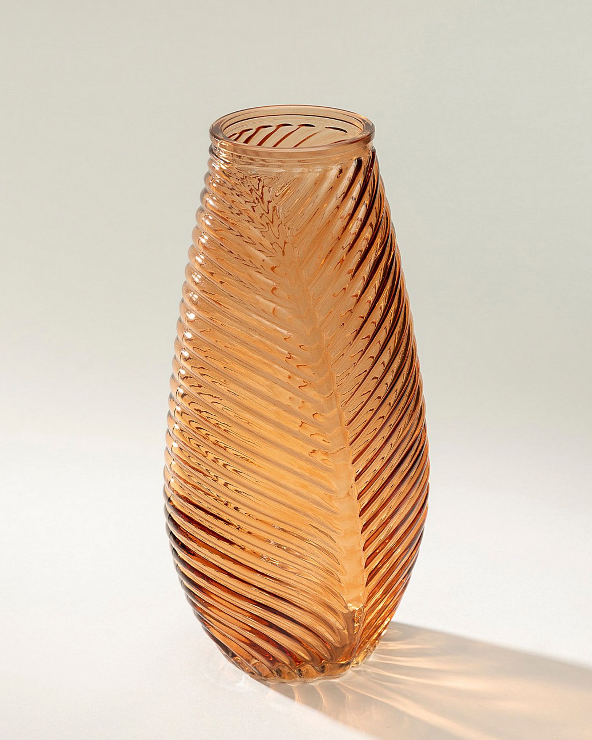Glass vase Leaf I 13x10x29 cm