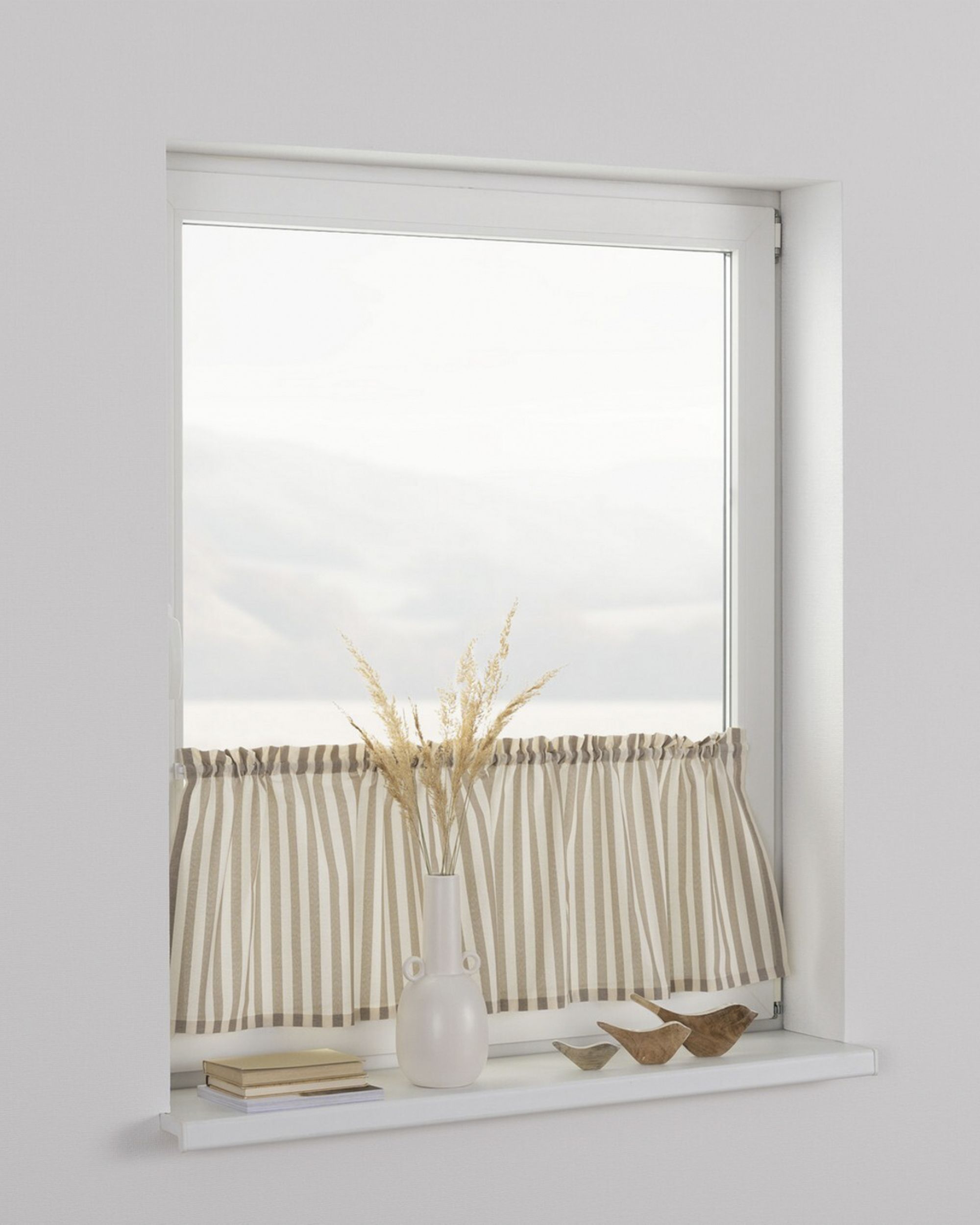 Slot valance product colour beige fabric patterned (hover)
