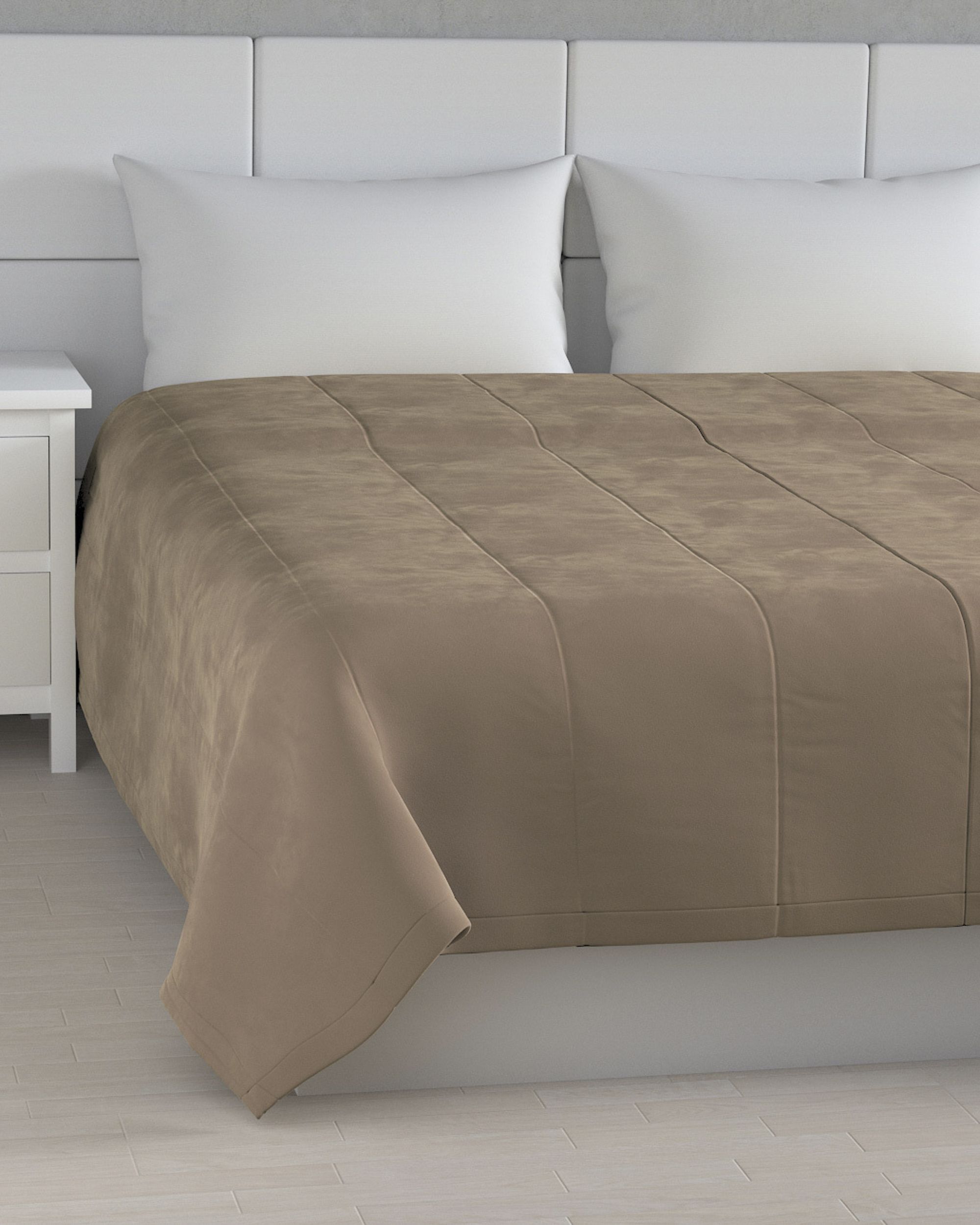 Velvet stripe quilted throw product colour beige fabric gloss, velvet