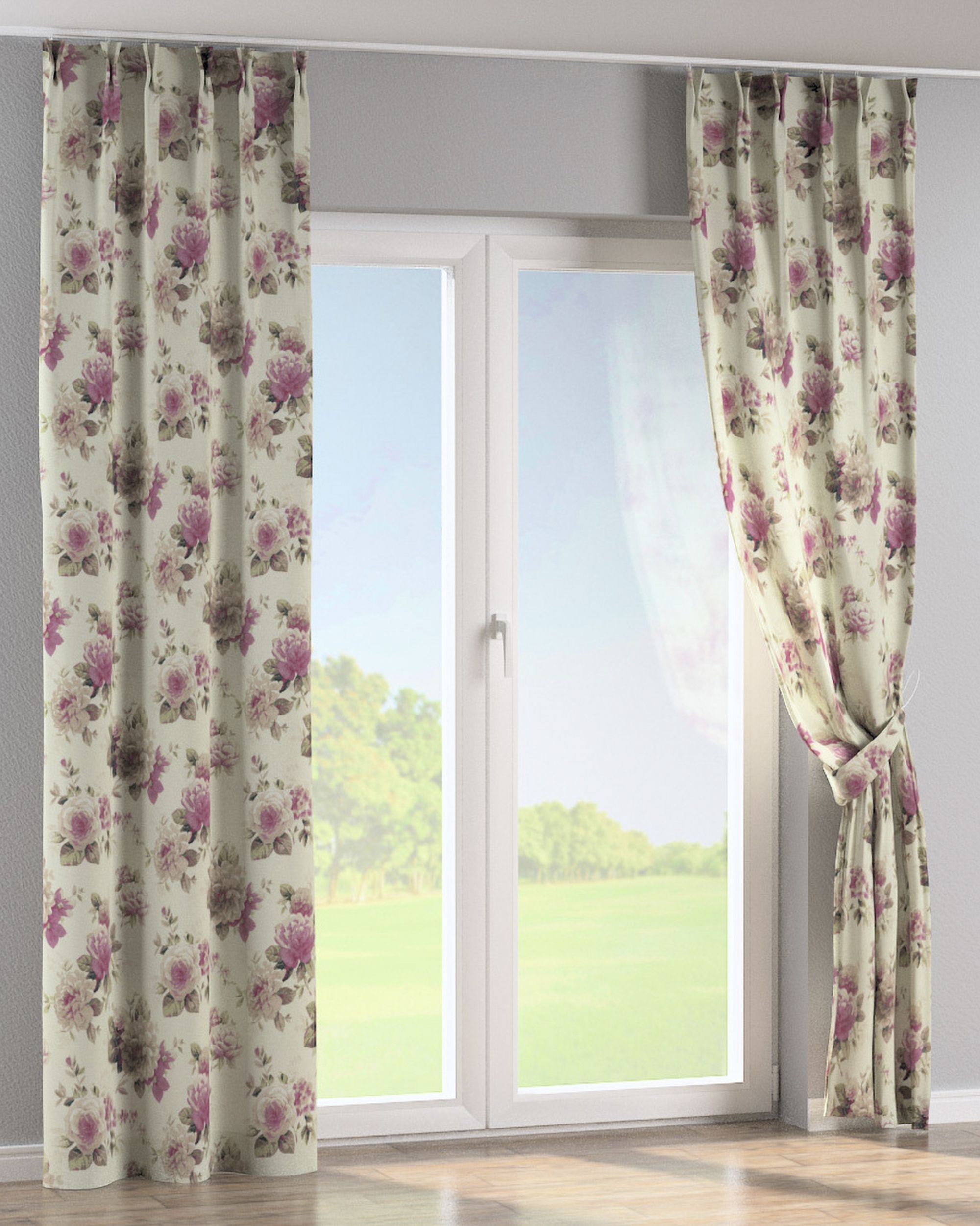 Double pinch pleat curtain product colour multicolour fabric patterned (hover)