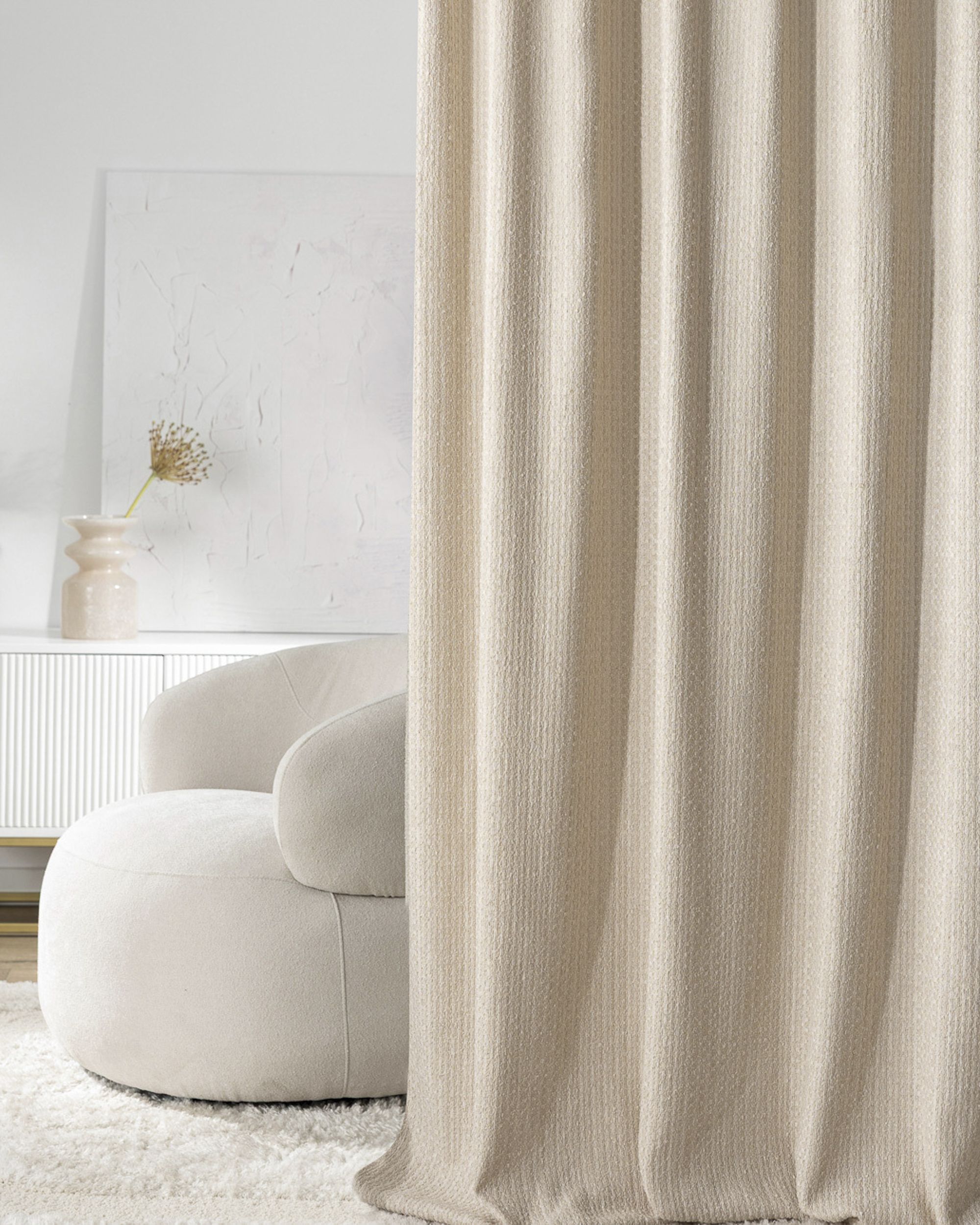 Double pinch pleat curtain product colour beige fabric structured (hover)