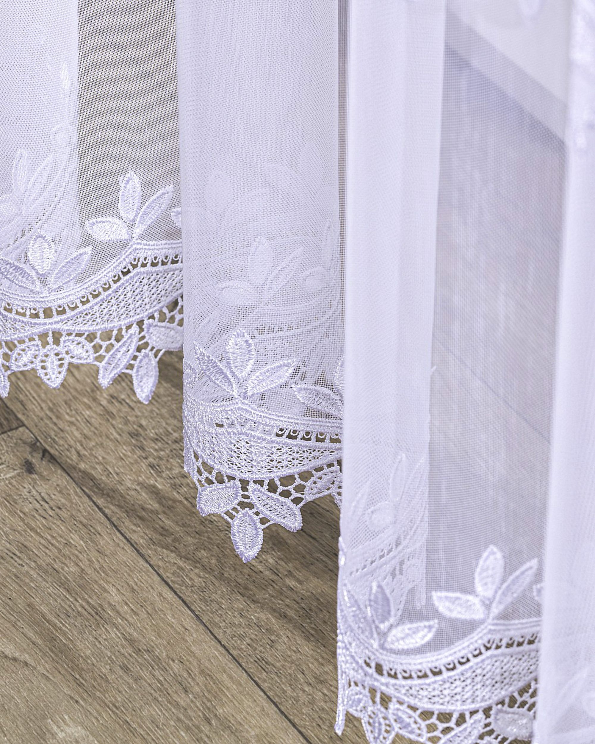 Wave net curtain product colour white fabric semi-sheer, structured, patterned (hover)