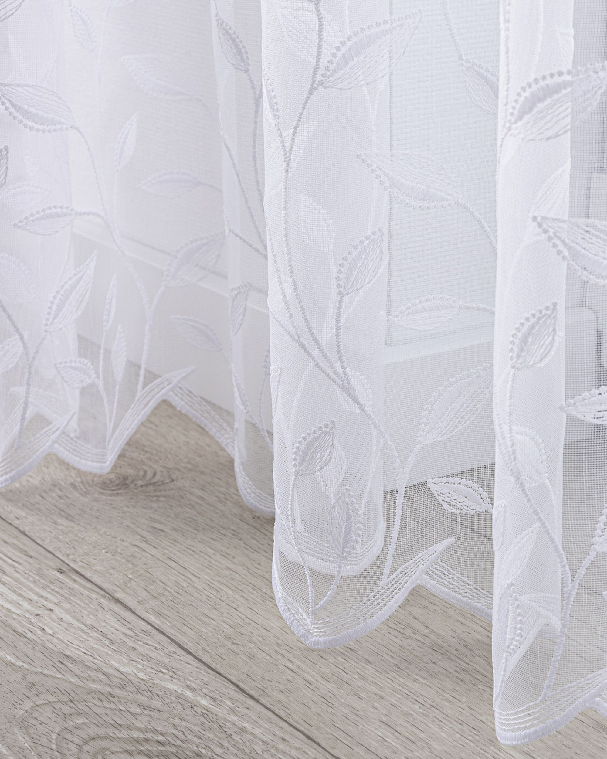 Wave net curtain product colour white fabric semi-sheer, structured, patterned (hover)