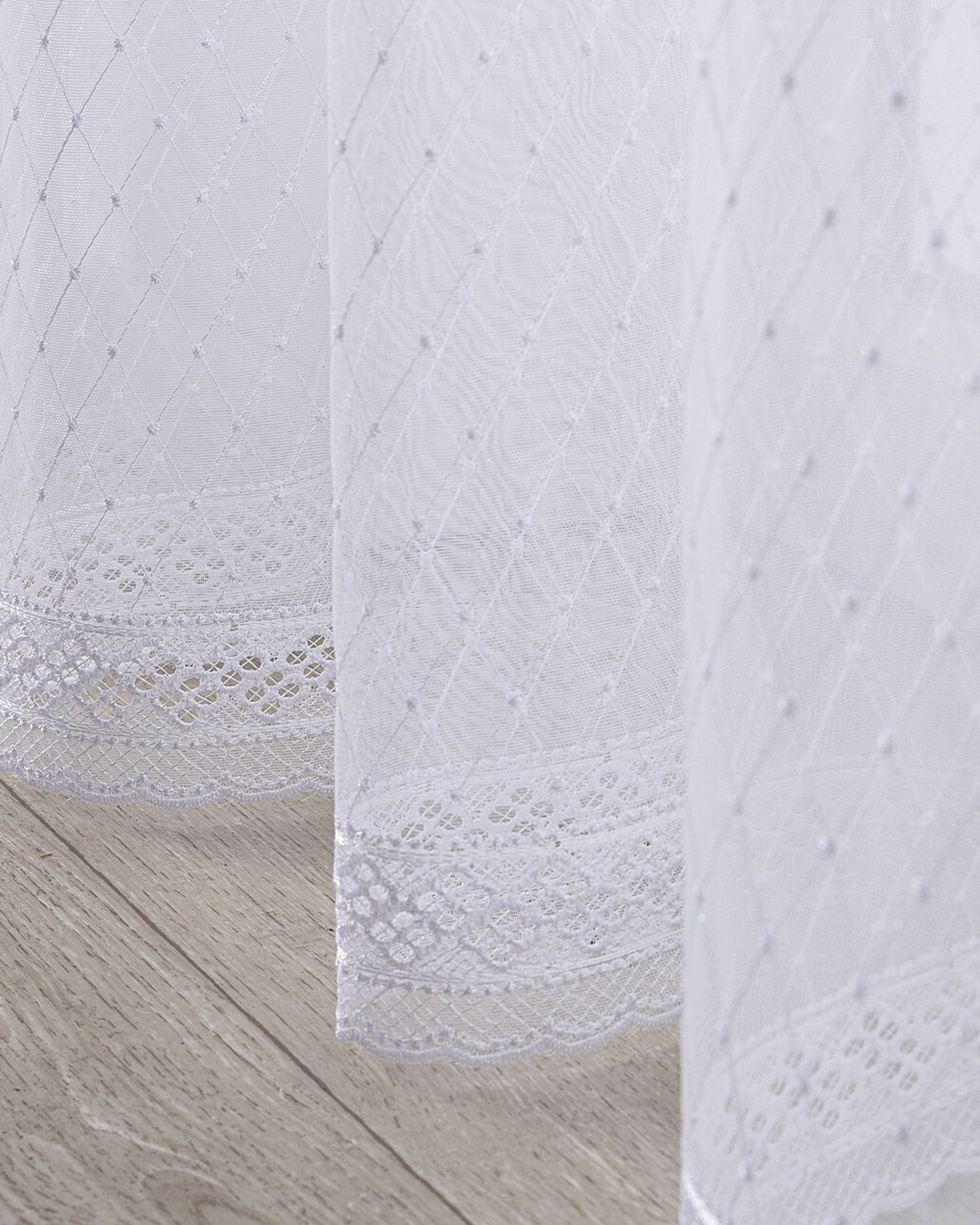 Wave net curtain product colour white fabric semi-sheer, structured, patterned (hover)