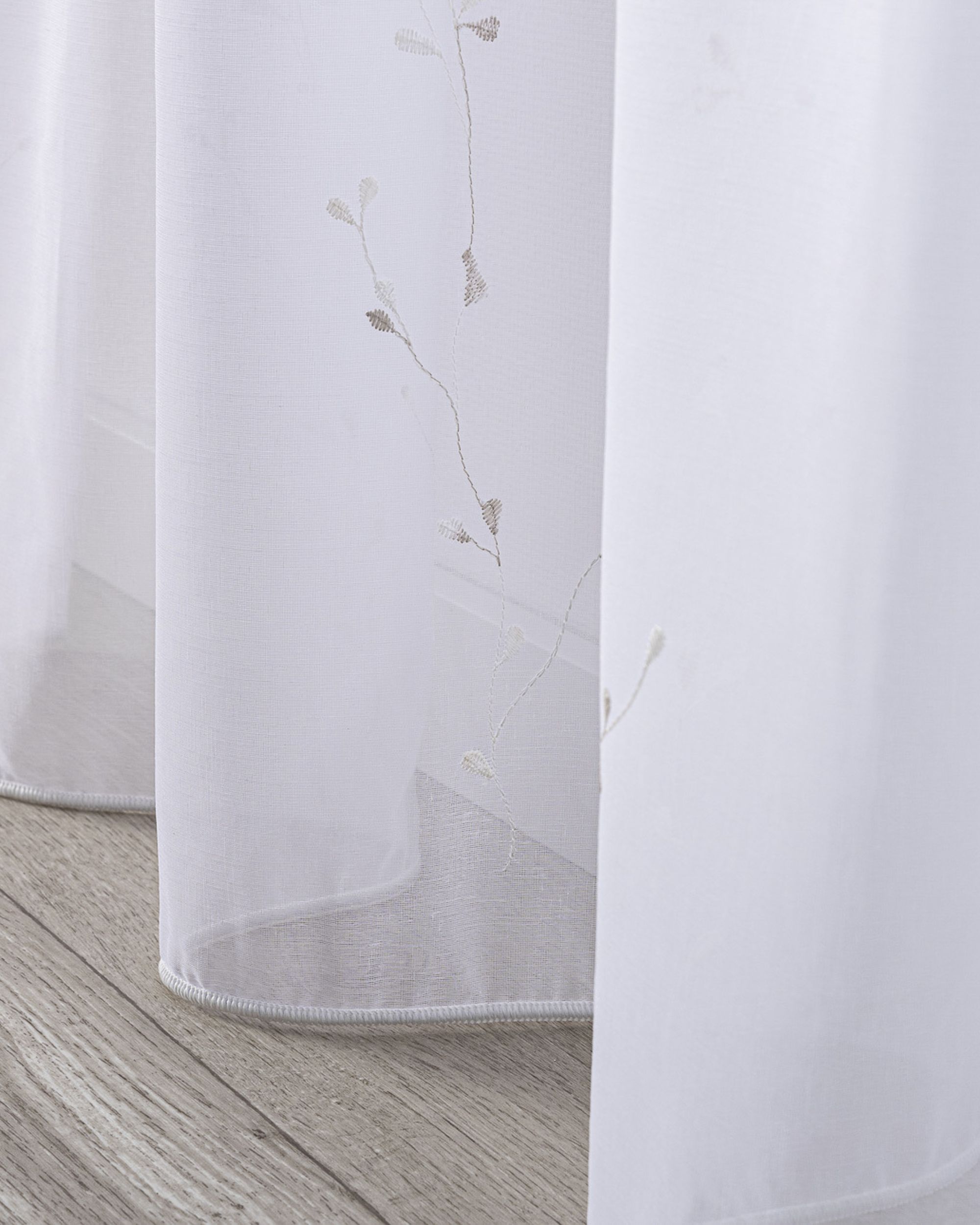 Wave net curtain product colour white fabric semi-sheer, structured, patterned (hover)