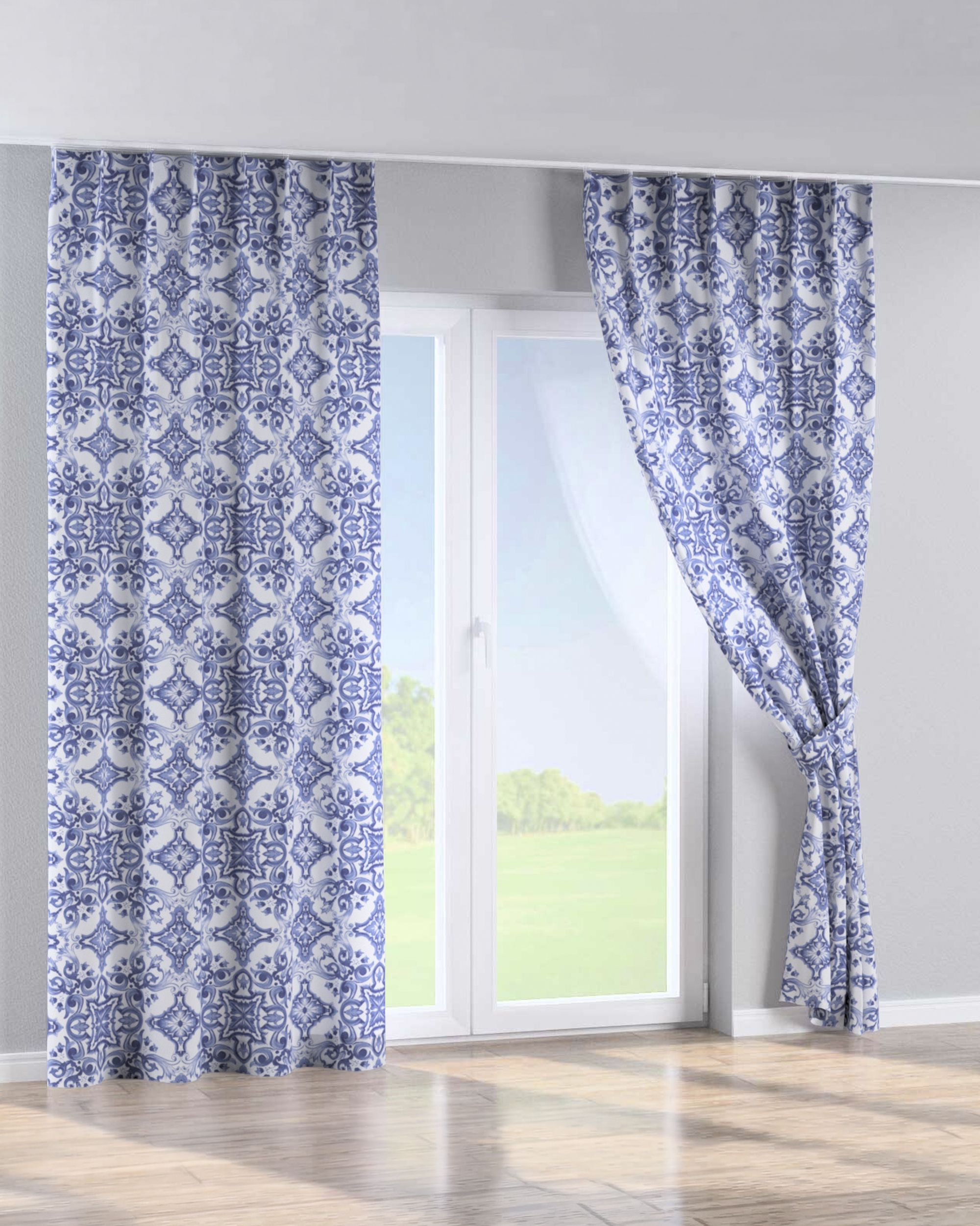 Single pinch pleat curtain product colour blue fabric patterned (hover)