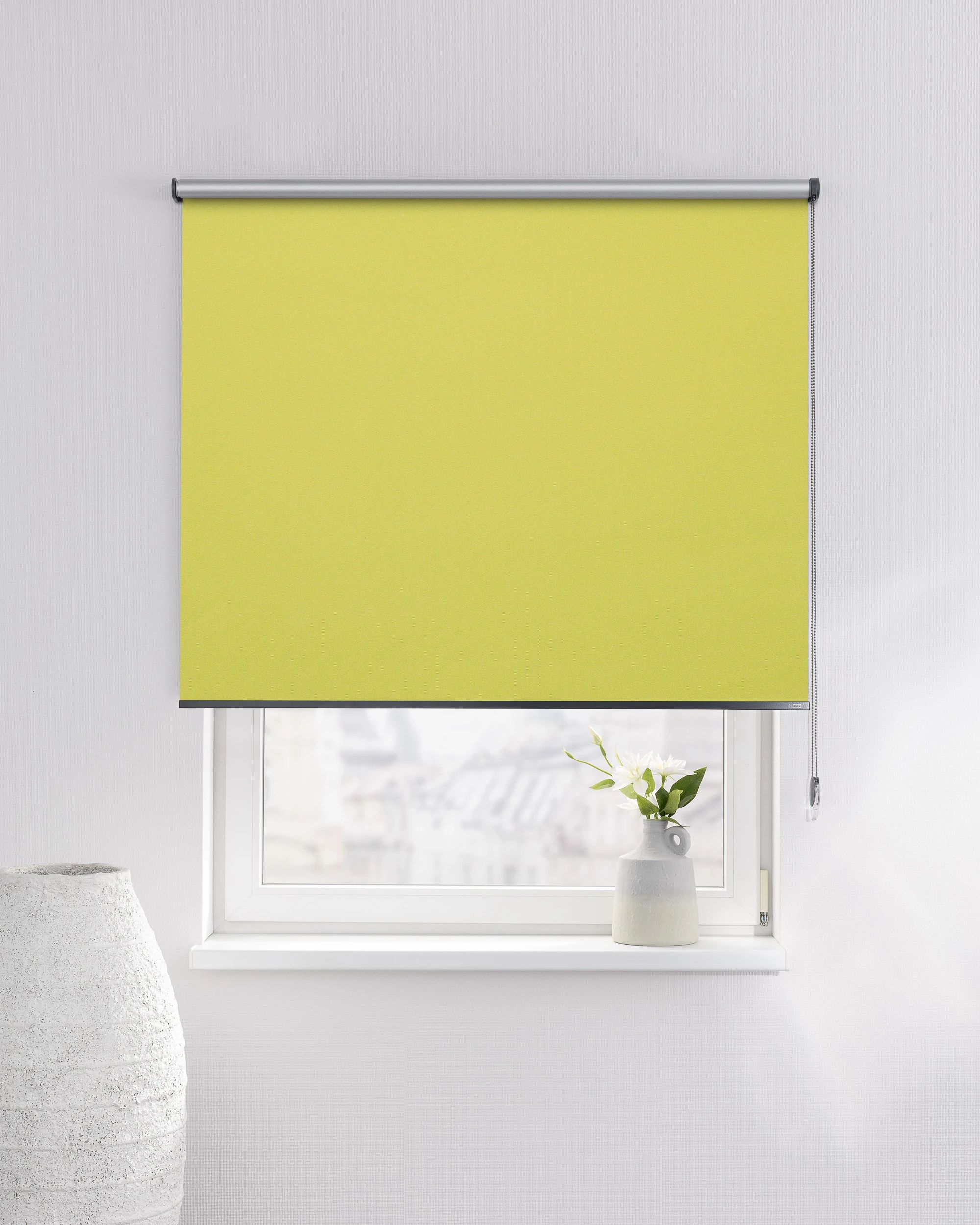 Classic Roller Blind product colour green fabric reflective, blackout (hover)