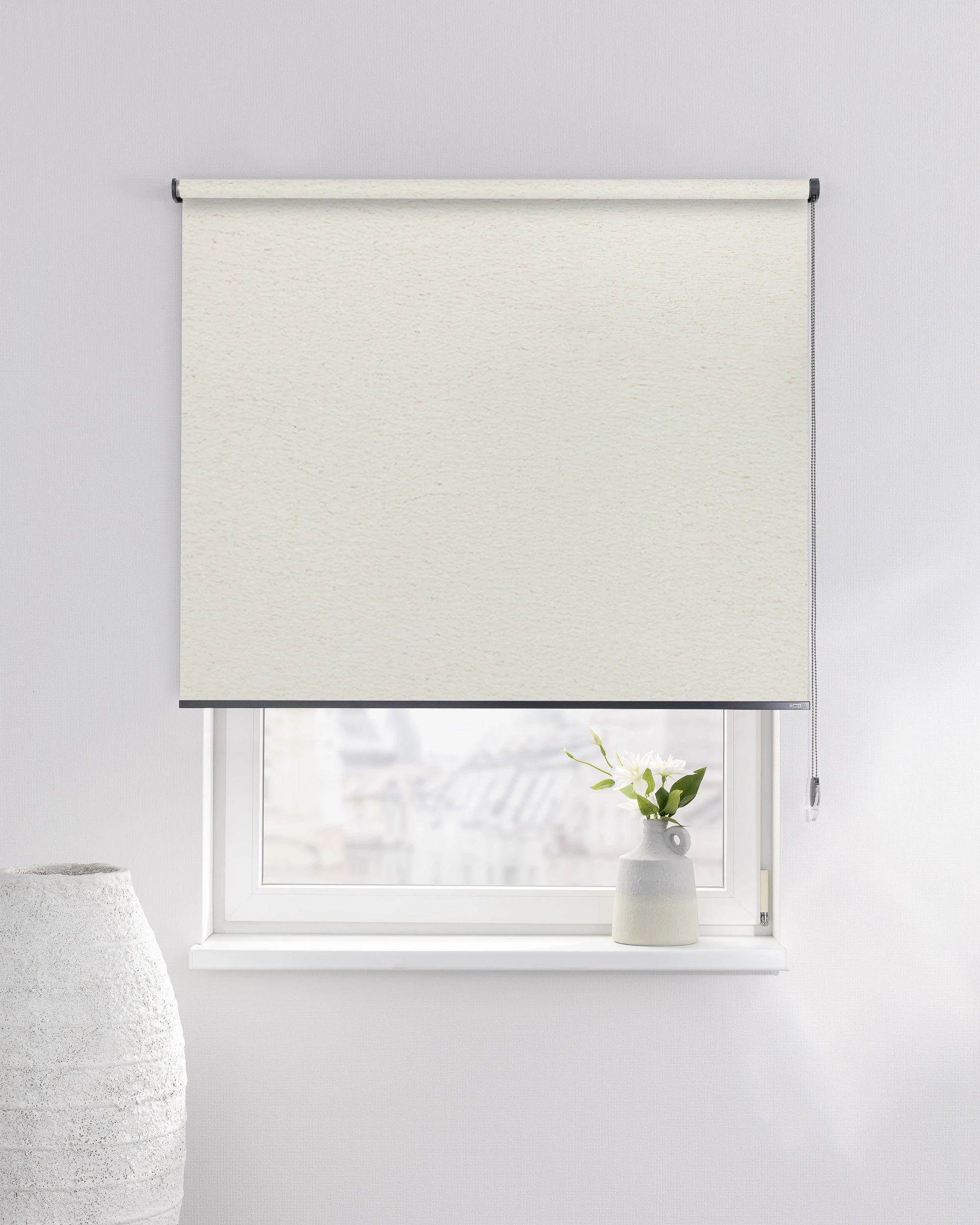 Classic Roller Blind product colour beige fabric blackout (hover)