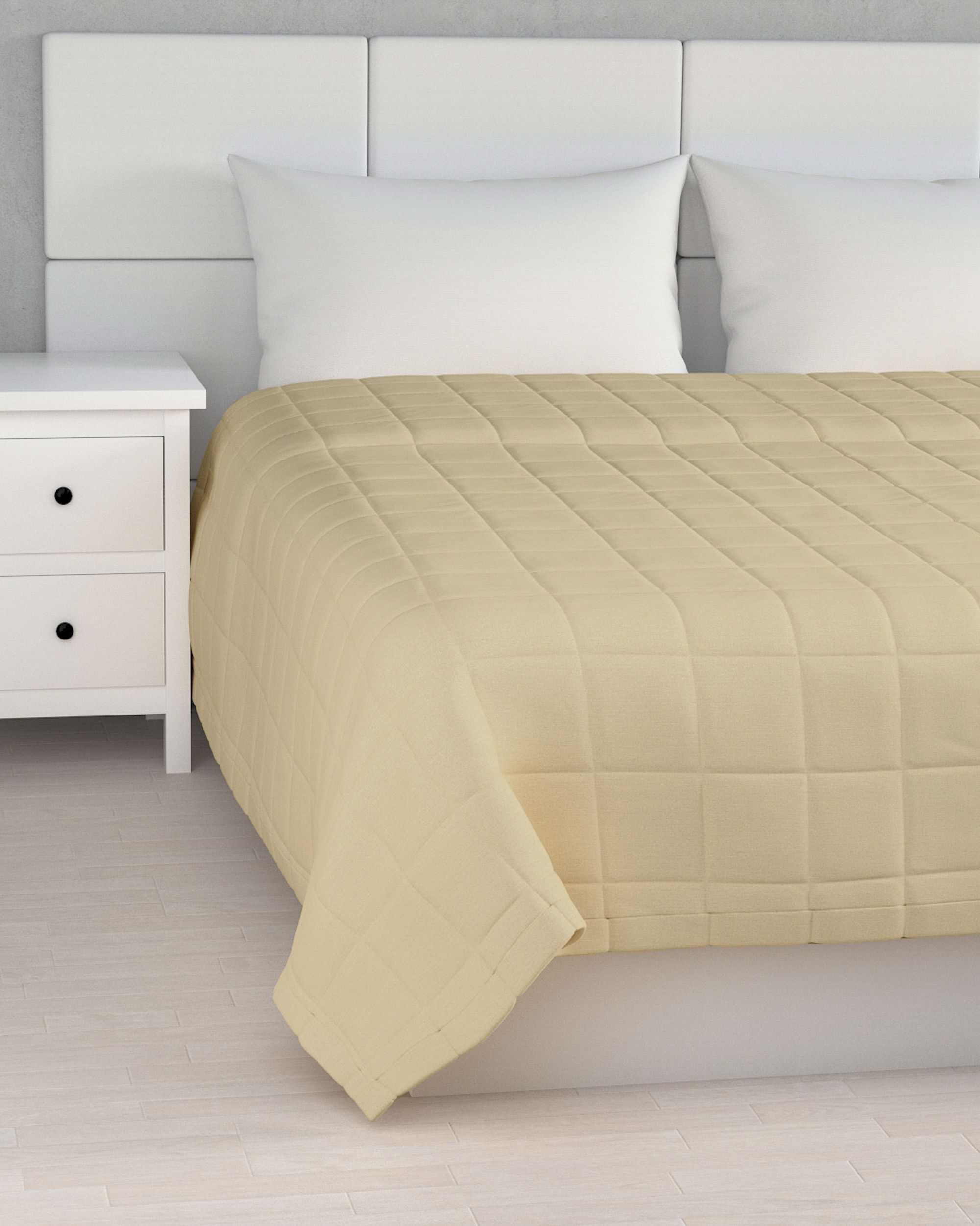 Check quilted throw product colour beige