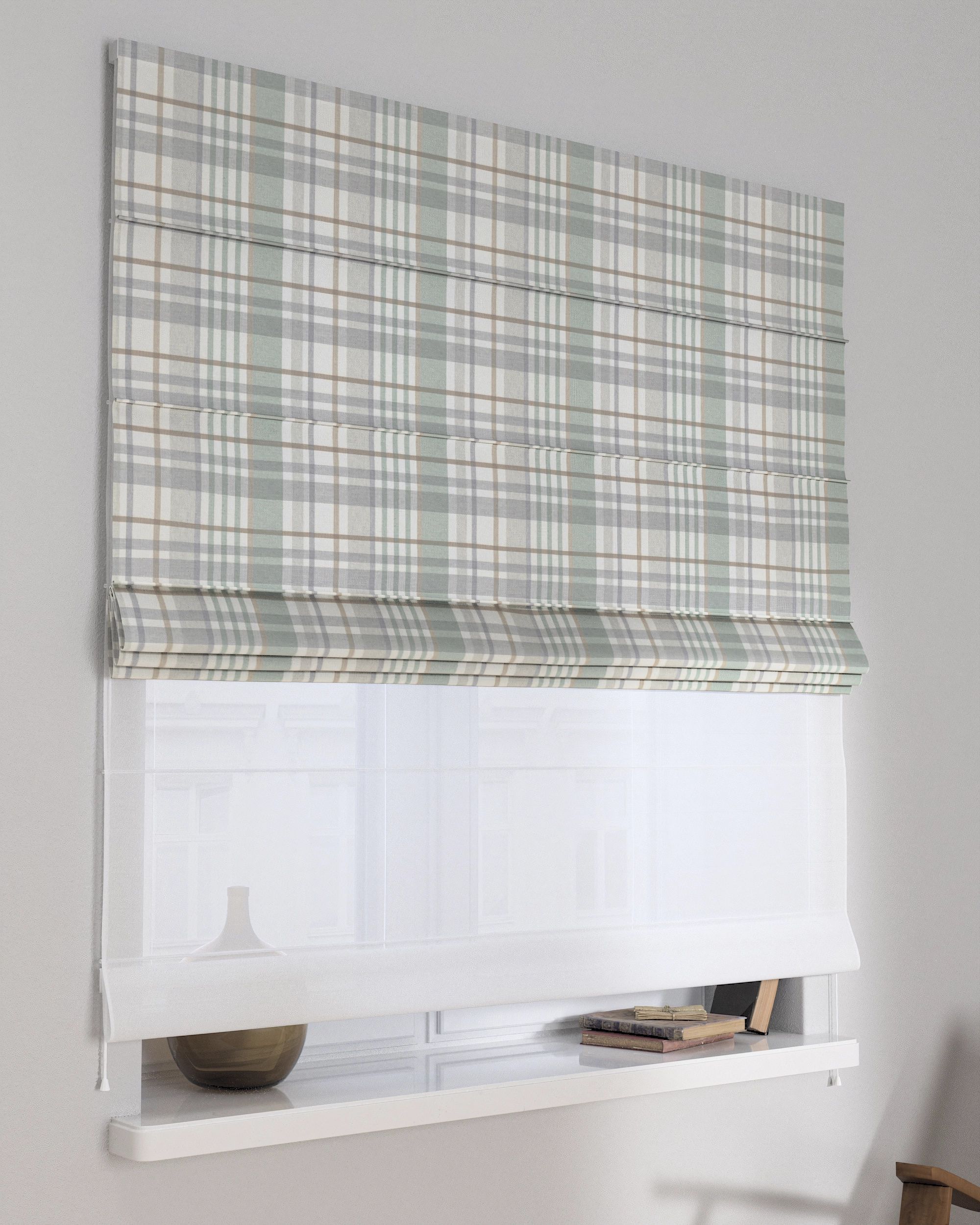 Double layered Roman blind DUO product colour green fabric patterned (hover)