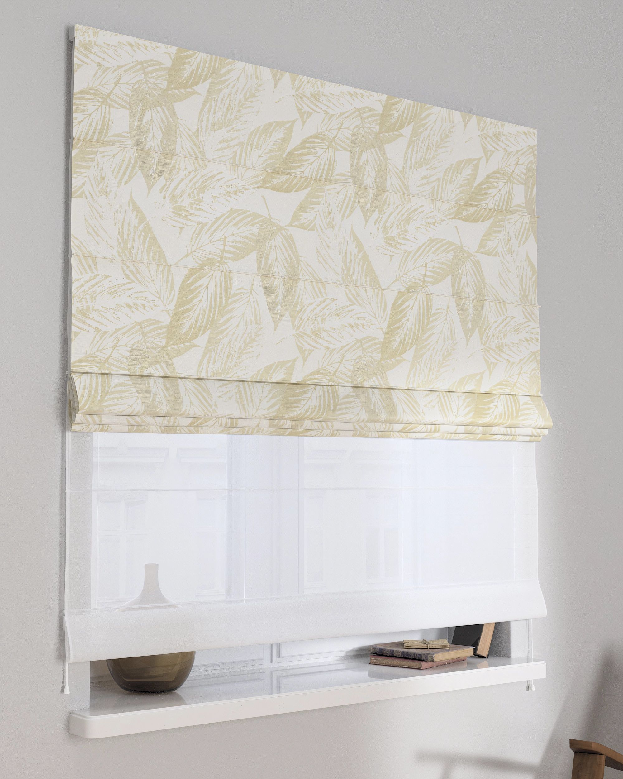 Double layered Roman blind DUO product colour cream fabric gloss, structured, patterned