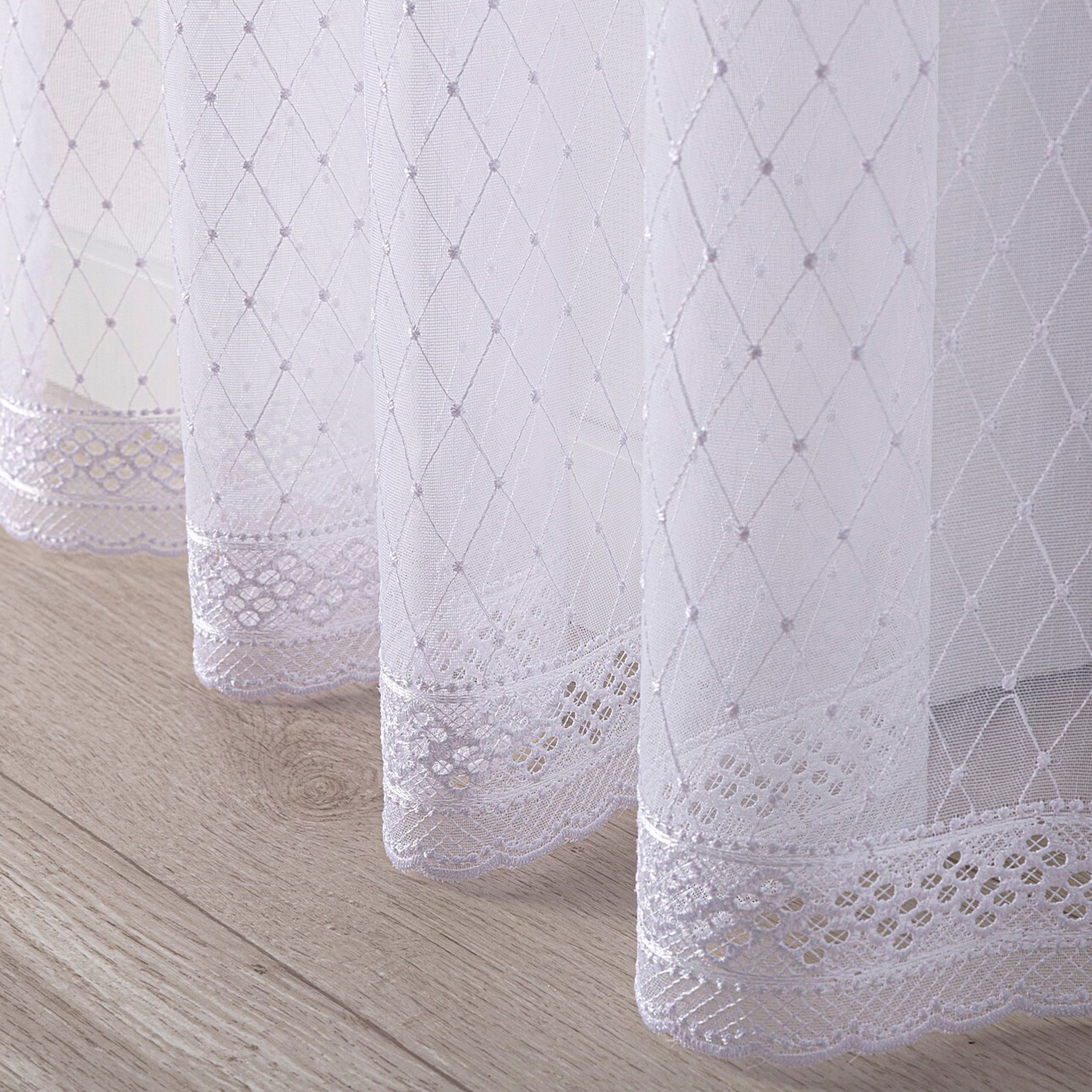 Voiles and Sheers 186-44 white with pattern